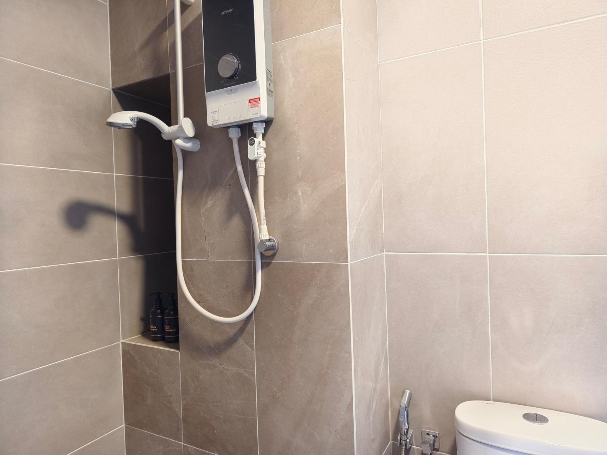 פטלין ג'איה Mossaz Suites Empire City By Starwood מראה חיצוני תמונה